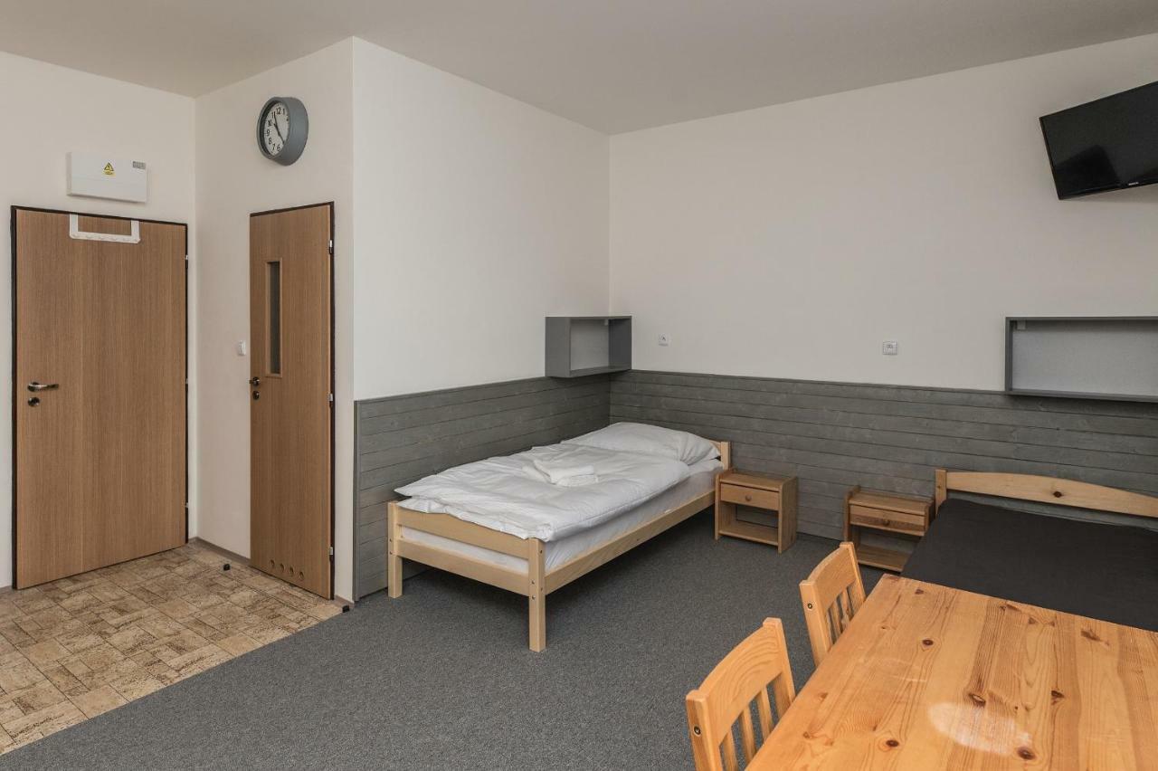 Apartmany Premyslova Hradec Králové Екстериор снимка