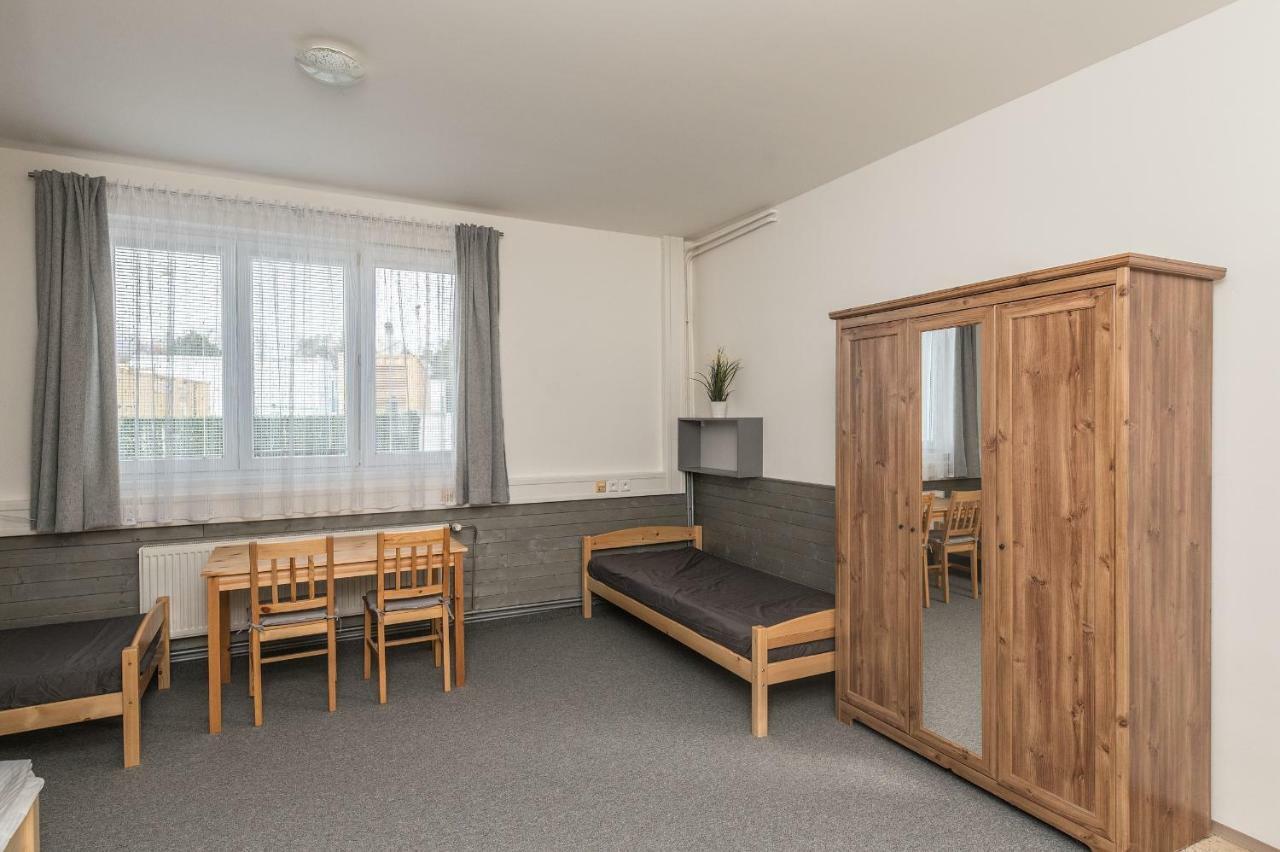 Apartmany Premyslova Hradec Králové Екстериор снимка