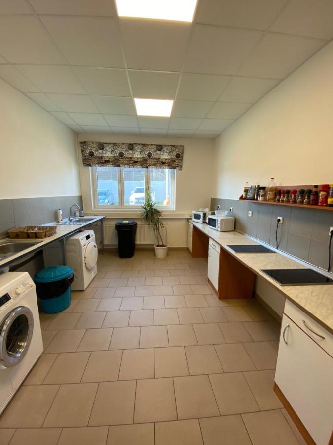 Apartmany Premyslova Hradec Králové Екстериор снимка