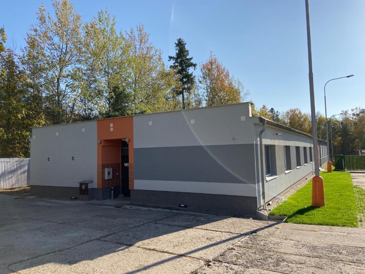 Apartmany Premyslova Hradec Králové Екстериор снимка
